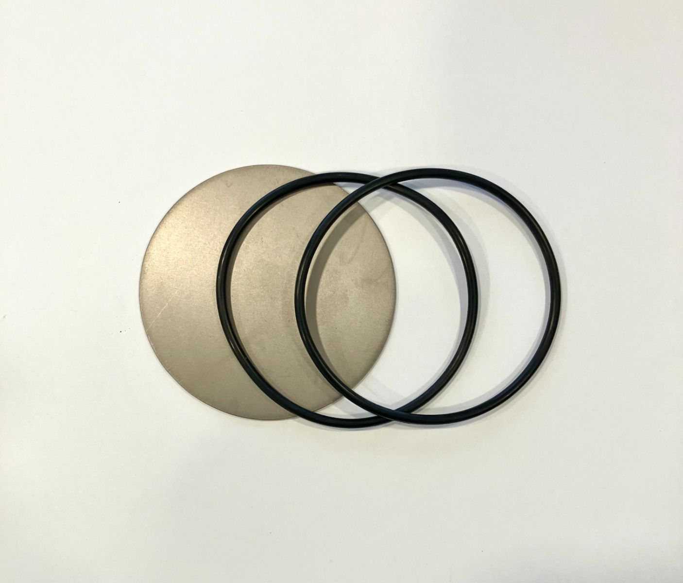 P028-27 Repair Kit, S-330 and D-330 Series Air Horns, 2.678'' DIA. TITANIUM, (1) P028-27 Diaphragm and (2) P321-17 "O" Rings. One repair kit required per horn body.