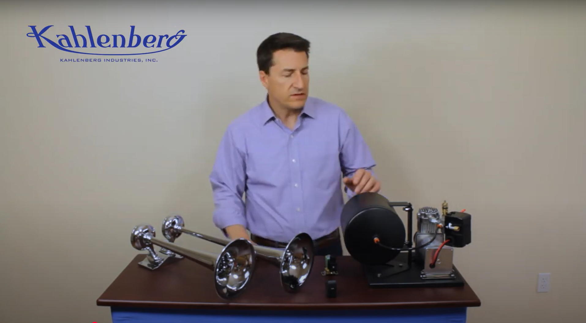 Load video: Kahlenberg Zero Series Air Horns Overview